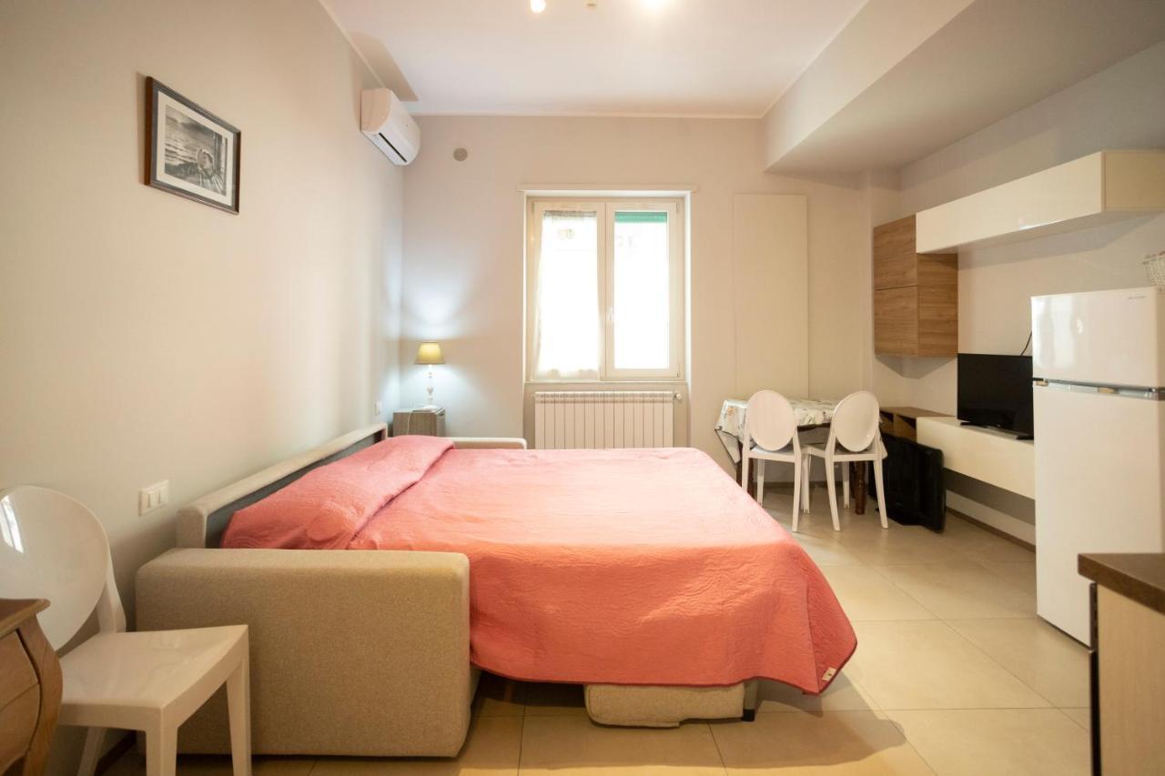 La Casa Degli Angeli Apartment Salerno Exterior foto