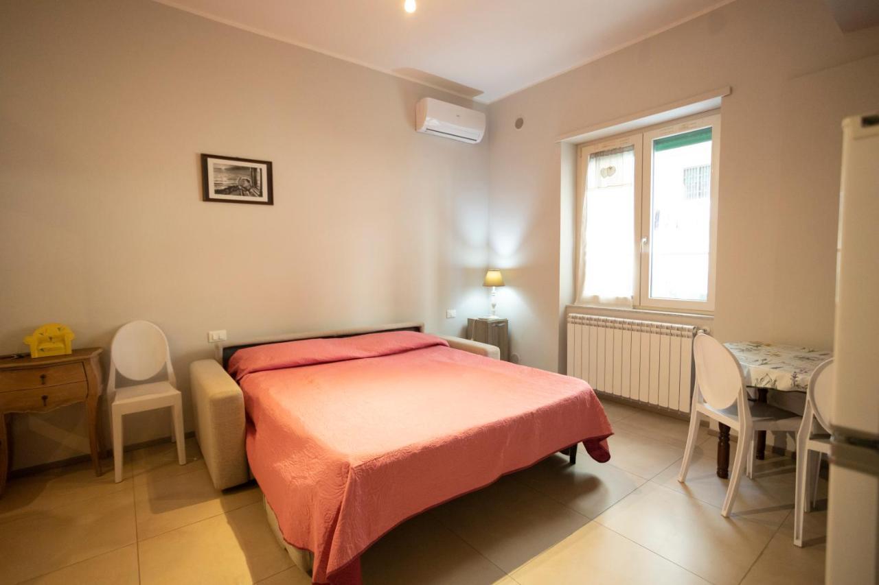 La Casa Degli Angeli Apartment Salerno Exterior foto